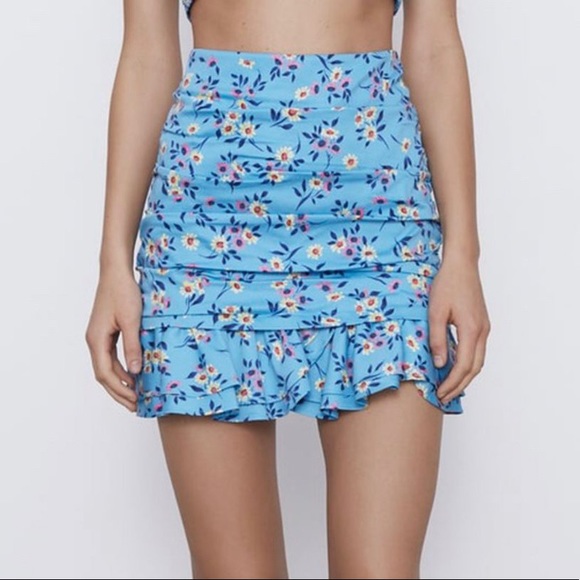 Zara skirt blue with flowers - Picture 3 of 4